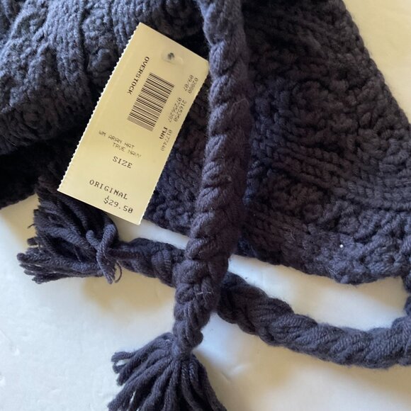 LANDS' END Women's Aran Hat with Ties NWT Size OSFM - Picture 2 of 5